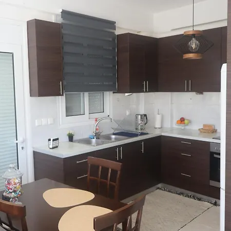 Kyma Seafront House *